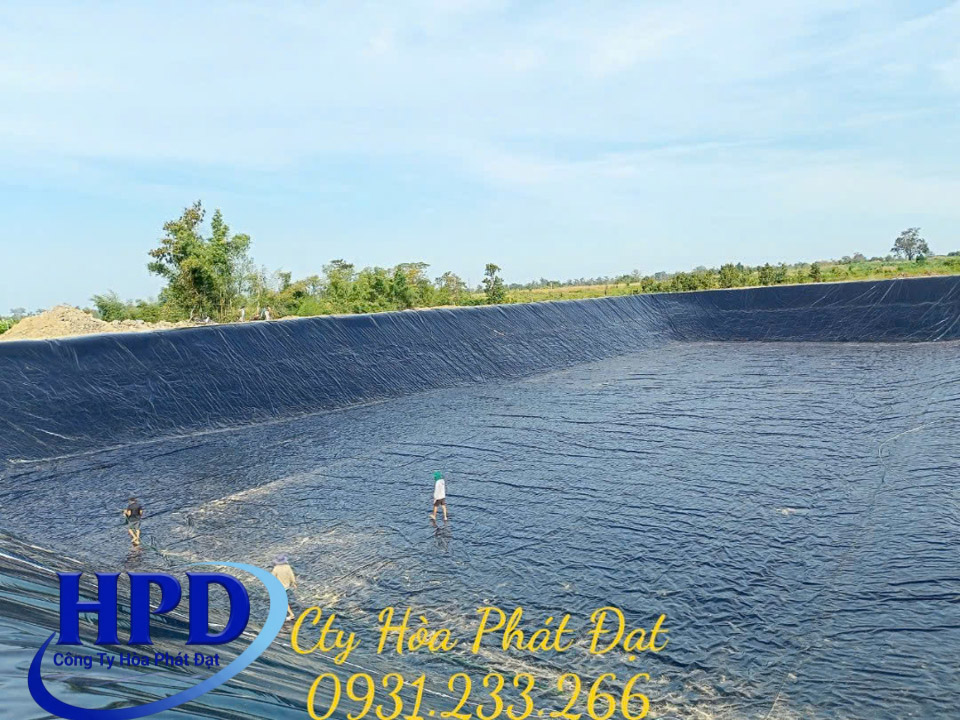 Thi công hồ xử lý nước thải lót bạt HDPE